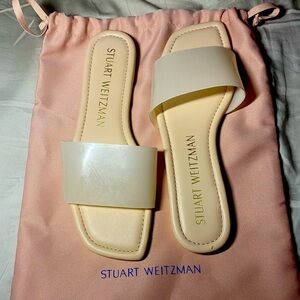 Stuart weitzman flats brand new never worn size 9.5